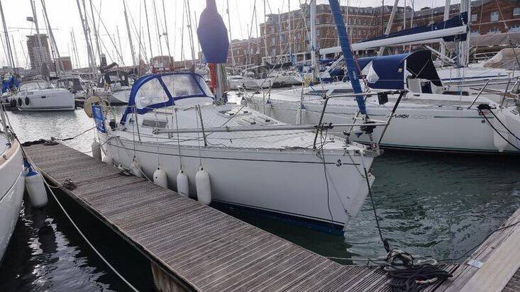 1989 Beneteau First 285