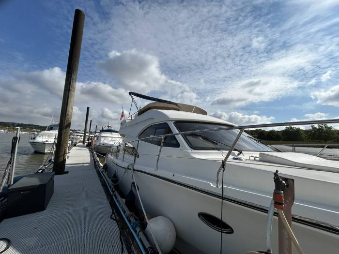 2006 Rodman 41 Yacht B