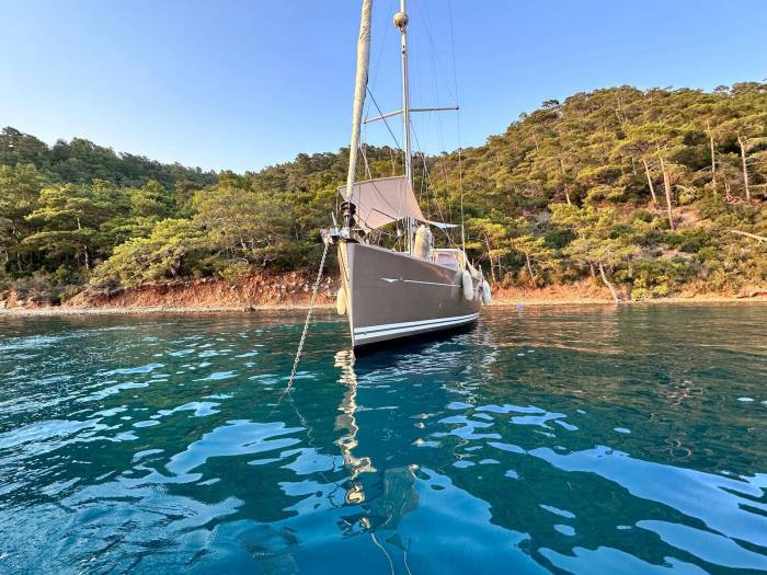 2010  Jeanneau 57