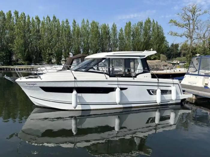 2023 Jeanneau Merry Fisher 895