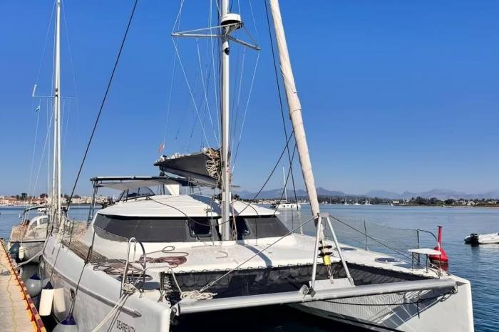 2005 Fountaine Pajot LAVEZZI 40