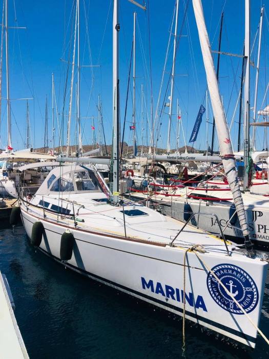 2006 Cantiere del Pardo Grand Soleil 37 B&C