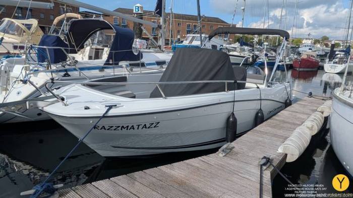 2022 Jeanneau Cap Camarat 6.5 CC Serie 3