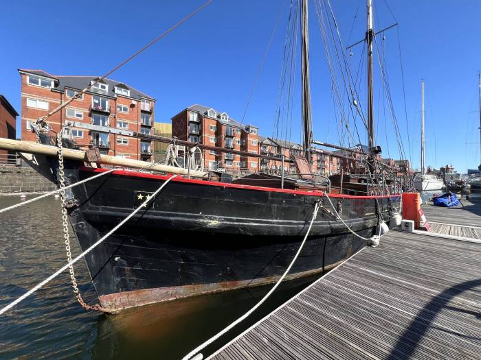 1940  Gaff-Rigged Schooner