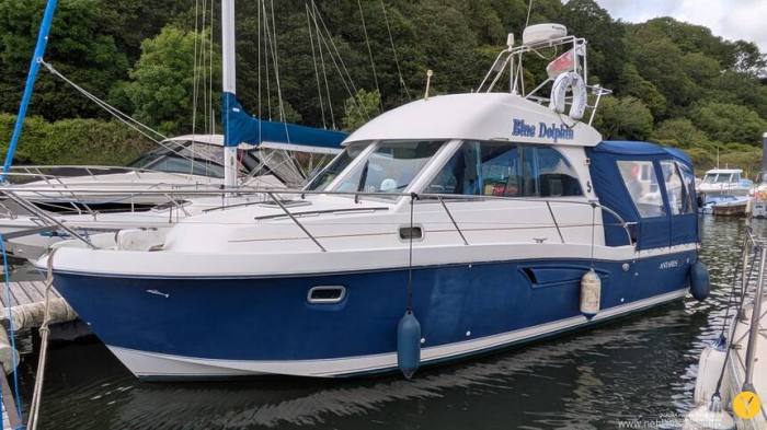 2004 Beneteau Antares Serie 9