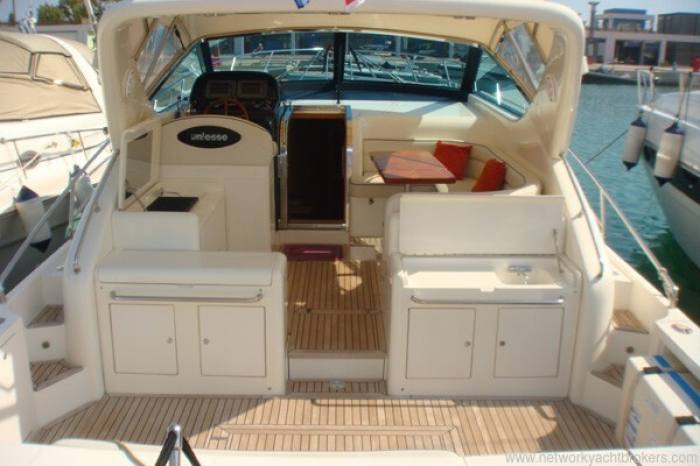 2006  Uniesse 42