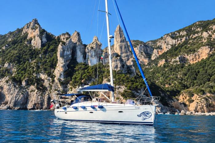 2005 Bavaria Cruiser 42