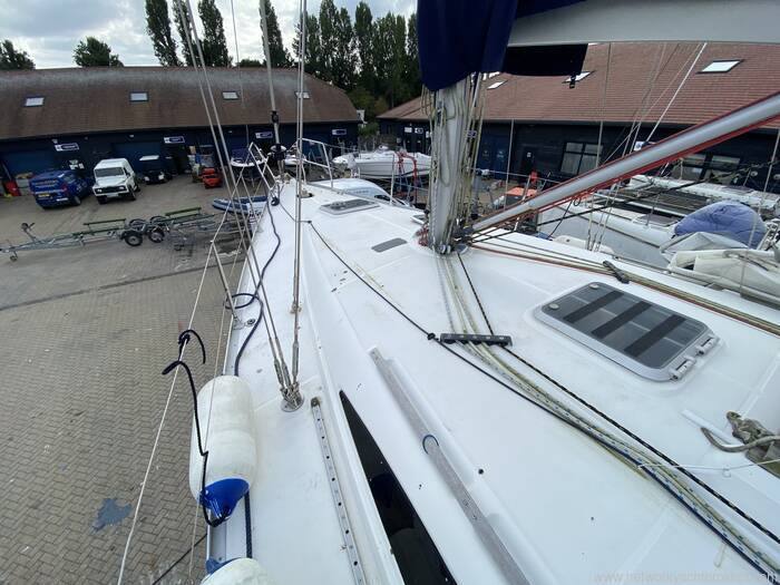 2001 Jeanneau Sun Odyssey 40