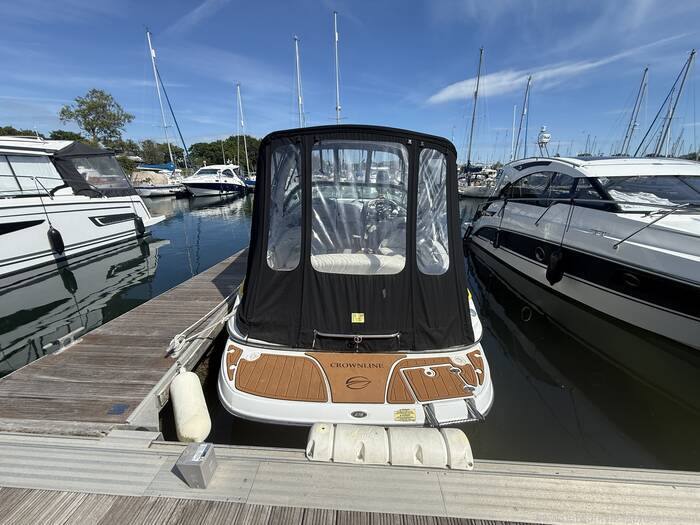 2005 Crownline 275 CCR
