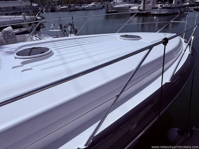 1999 Princess V42
